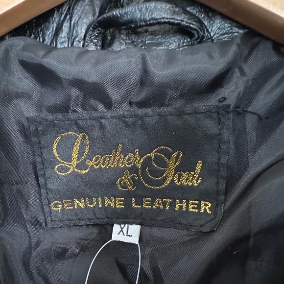 Leather and Soul Black Coat | Size XL | Genuine Leather - Picture 4 of 13